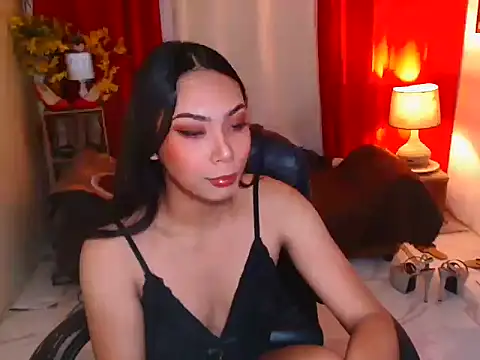kylieEmparado online show from 05/19/26, 01:21