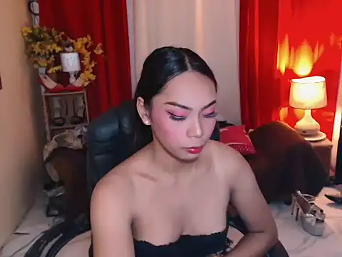 kylieEmparado online show from 06/04/26, 01:43