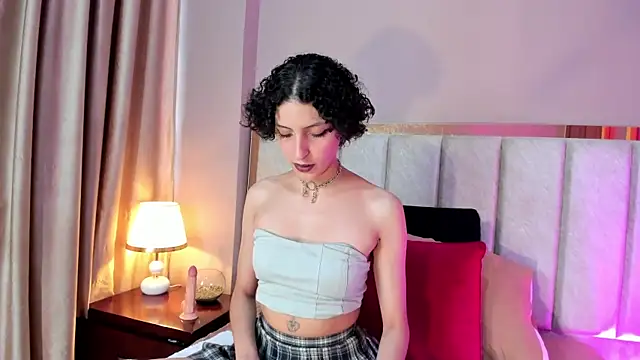 LyraVendrell online show from 01/13/26, 12:20