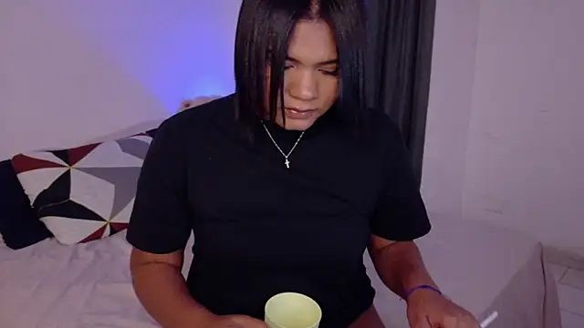 Snapshot of Aregoe_Art chatting on 12/03/25, 08:52 Aregoe Art online show from 12/03/25, 08:52