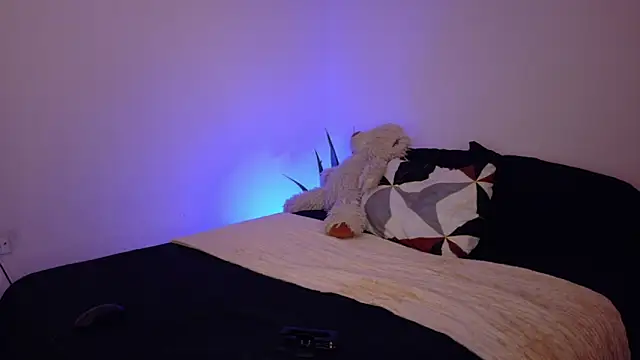 Aregoe Art online show from 03/04/26, 09:44