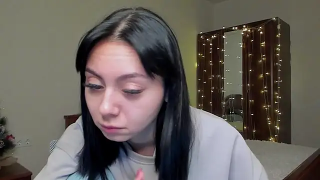 Milana1707 online show from 12/18/25, 04:39