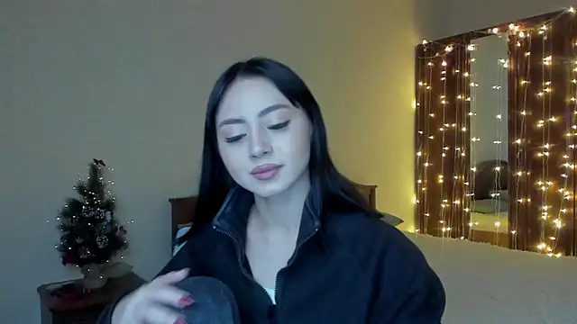 Milana1707 online show from 12/16/25, 07:29