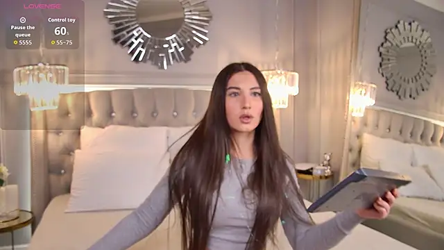 LisaDeviss online show from 01/12/26, 12:45