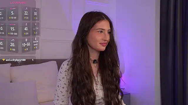 LisaDeviss online show from 04/03/26, 01:17