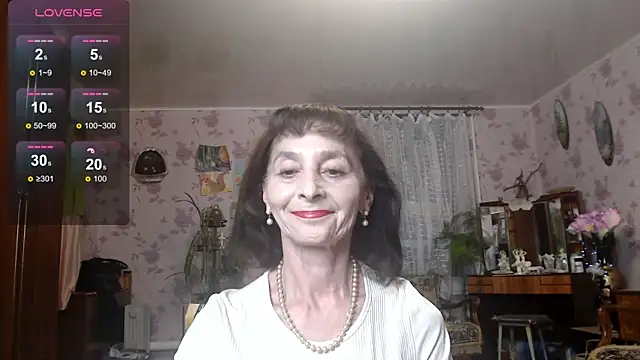 Angelina-Missteria online show from 12/18/25, 04:55