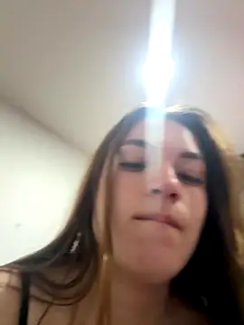 AlaiaSweet   online show from 12/15/25, 09:53