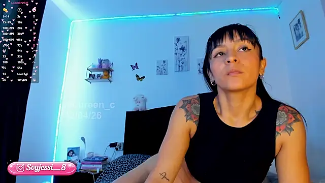 lauureen c online show from 04/12/26, 01:25