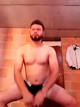 MaxSteel x online show from 12/15/25, 01:17