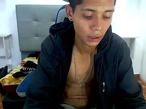 Axel Marcu online show from 12/14/25, 08:09