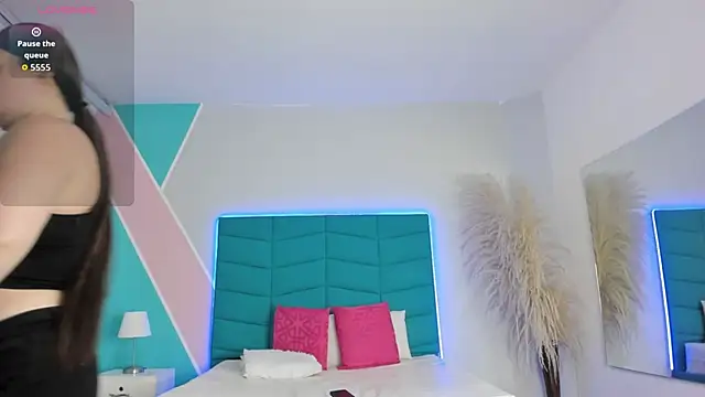  victoria collins  online show from 02/05/26, 07:43