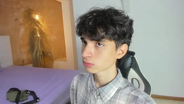 Snapshot of CONNOR_STONNE_ chatting on 02/26/26, 07:25 CONNOR STONNE online show from 02/26/26, 07:25