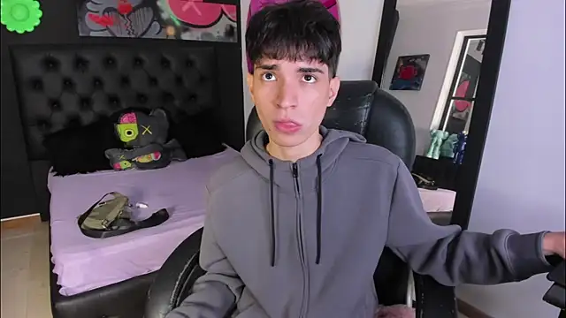 Snapshot of CONNOR_STONNE_ chatting on 01/07/26, 08:36 CONNOR STONNE online show from 01/07/26, 08:36