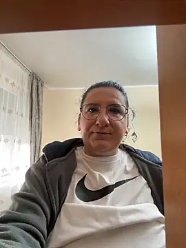 Dana92va online show from 02/15/26, 06:36