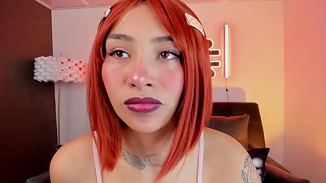 miss monserrat online show from 12/17/25, 06:13