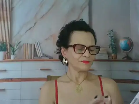 Luna-Hot0802 online show from 12/22/25, 01:00