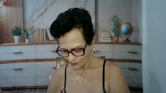 Luna-Hot0802 online show from 02/20/26, 12:51