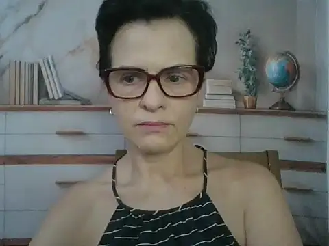 Luna-Hot0802 online show from 02/09/26, 01:42