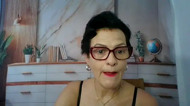 Luna-Hot0802 online show from 02/16/26, 01:10