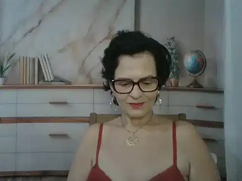 Luna-Hot0802 online show from 01/08/26, 11:49