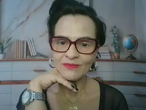 Luna-Hot0802 online show from 12/20/25, 12:52