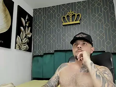 lucky smith1 online show from 02/13/26, 07:47