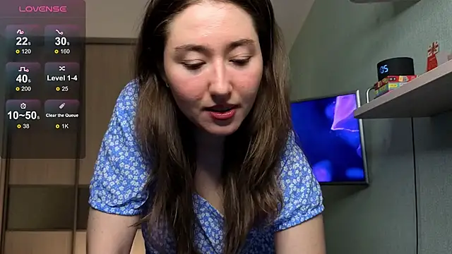 Snapshot of SweetChirikMay chatting on 12/17/25, 05:29 SweetChirikMay online show from 12/17/25, 05:29