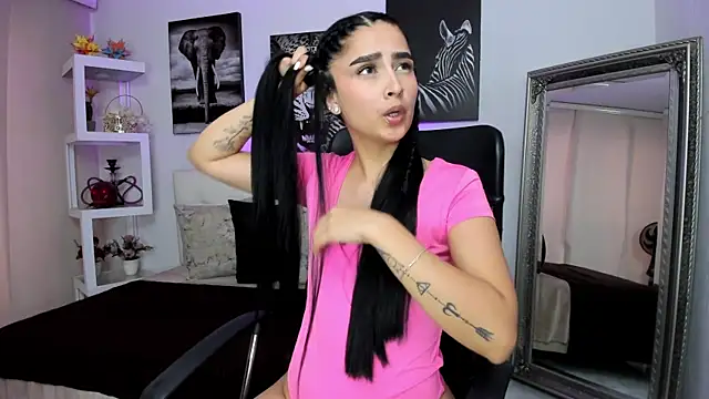 mialiore online show from 02/13/26, 12:38