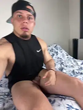 Snapshot of KIRAMA_4U chatting on 02/10/26, 07:35 KIRAMA 4U online show from 02/10/26, 07:35