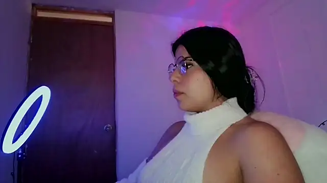 Adararouse1 online show from 02/16/26, 07:34