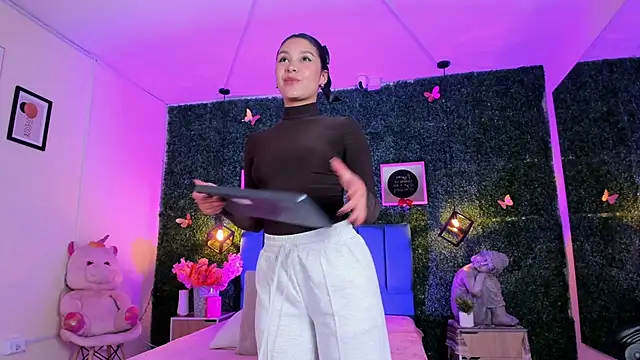 GabyyCute  online show from 01/14/26, 03:10