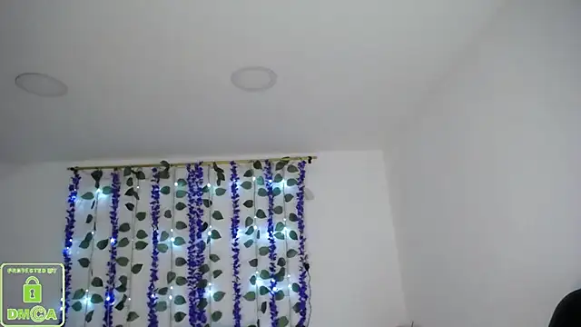 Mia Duque1999 online show from 04/11/26, 09:29