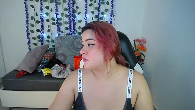 Mia Duque1999 online show from 03/11/26, 08:36