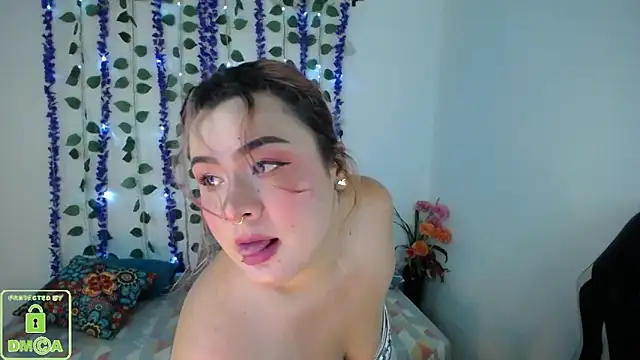 Mia Duque1999 online show from 03/24/26, 08:09