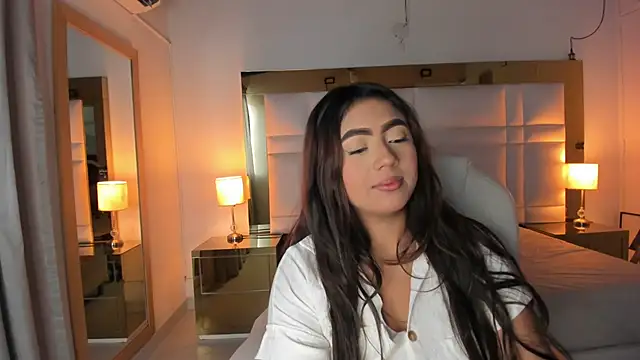 Zoei Moon online show from 02/03/26, 06:24