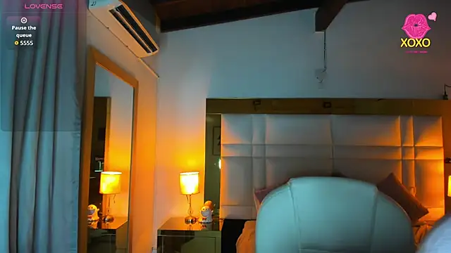 Zoei Moon online show from 03/20/26, 07:15