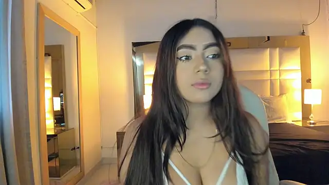 Zoei Moon online show from 02/18/26, 06:26