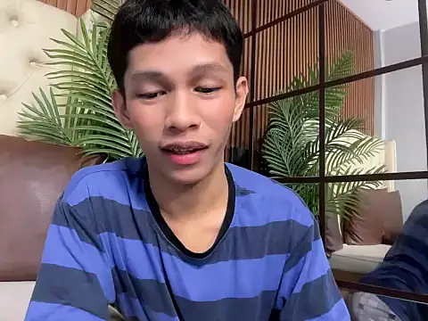 TheBoyAboveYou online show from 07/25/26, 04:35