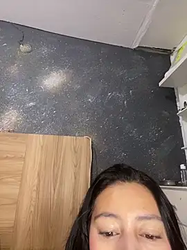 Snapshot of Jennmyller_ chatting on 04/15/26, 05:57 Jennmyller online show from 04/15/26, 05:57