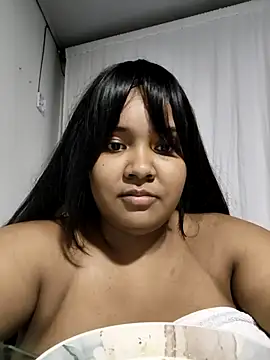 Snapshot of Sandoval_evelyn20 chatting on 07/13/26, 02:44 Sandoval evelyn20 online show from 07/13/26, 02:44