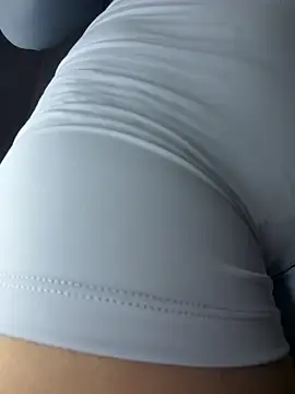 Anonima-Girl online show from 03/19/26, 02:00