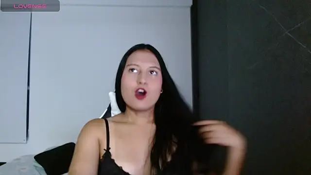 candy rosemaryy online show from 04/07/26, 11:17