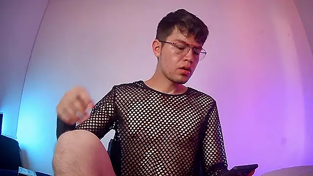 nicolatinboy online show from 02/25/26, 09:14