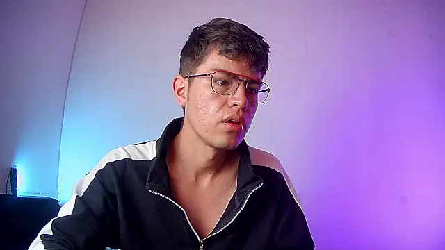 nicolatinboy online show from 02/21/26, 09:06