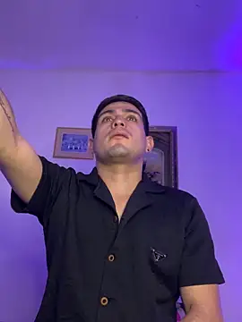 williamsmiiths16 online show from 12/04/25, 12:04