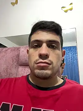 williamsmiiths16 online show from 12/17/25, 04:23