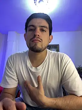 williamsmiiths16 online show from 02/08/26, 02:37