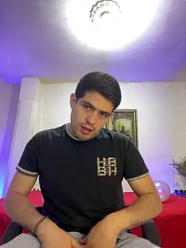 williamsmiiths16 online show from 02/02/26, 02:27