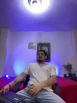 williamsmiiths16 online show from 03/12/26, 11:58