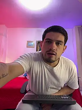 williamsmiiths16 online show from 03/25/26, 11:42